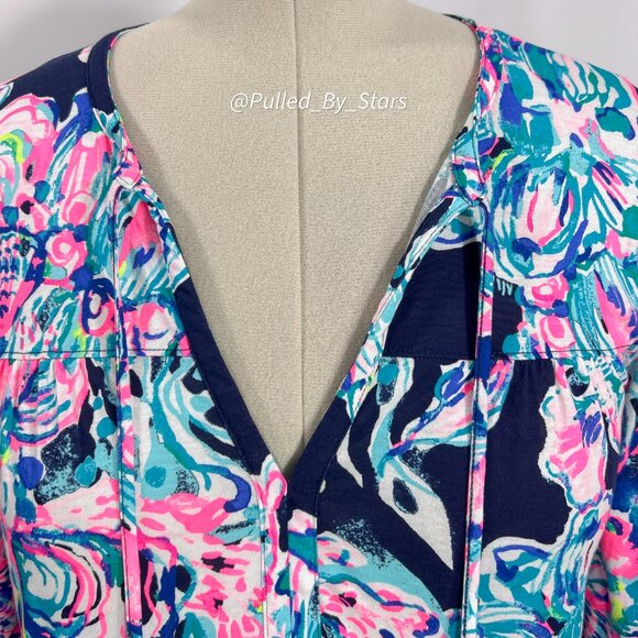 LILLY PULITZER Daisy Knit Long Sleeve Top in Bright Navy Caught Up Size M EUC - Picture 4 of 15